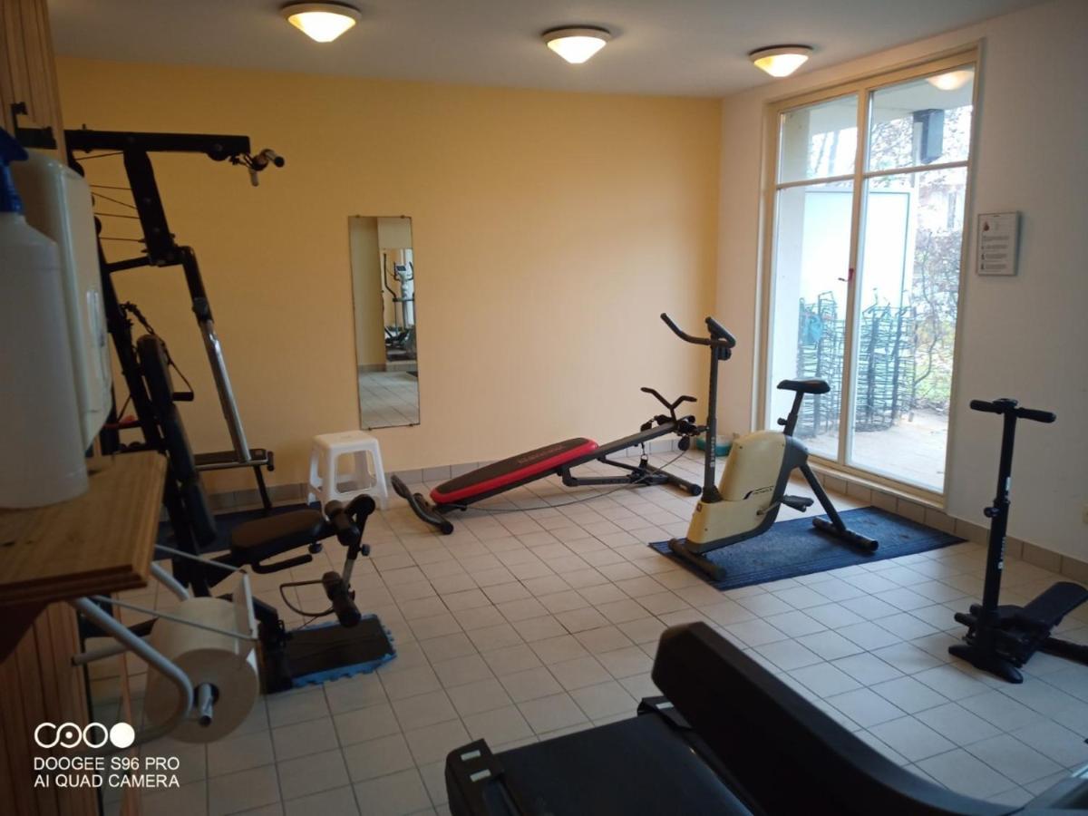 Bergheim Piscine Apartment Екстериор снимка